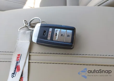 2019 Acura Tlx Tech Pkg z USA, uszkodzony, nr VIN 19UUB2F47KA009181